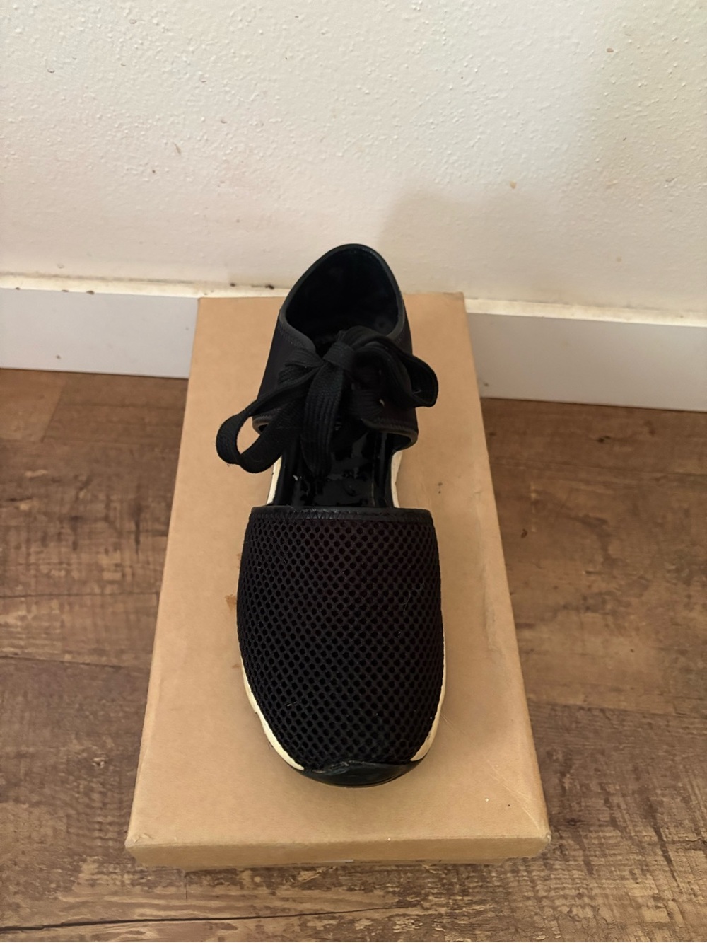 Sneakers - Picture 3 of 3